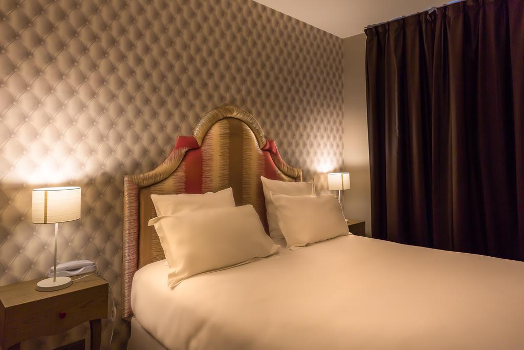 Hotel La Parizienne Екстер'єр фото