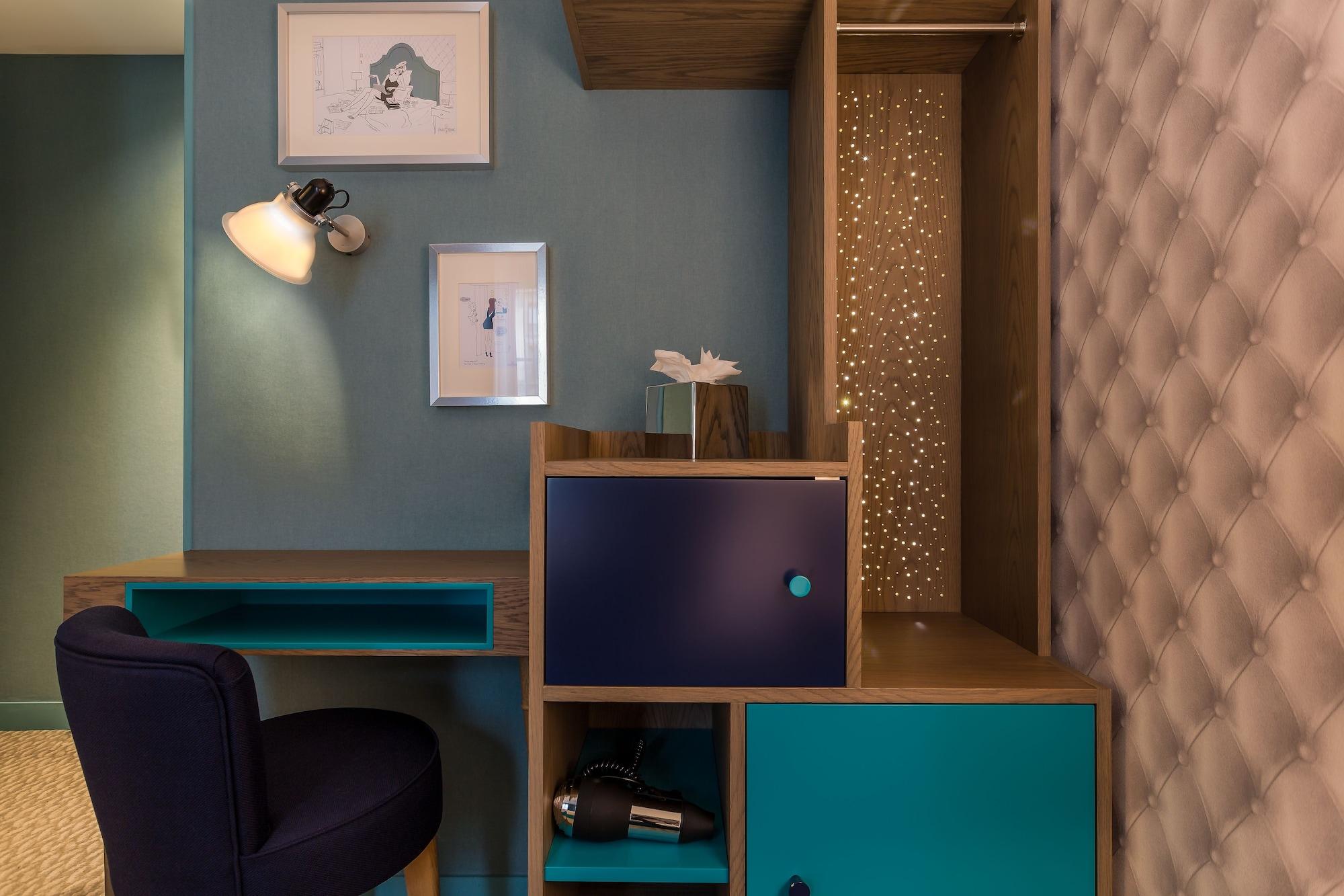 Hotel La Parizienne Екстер'єр фото